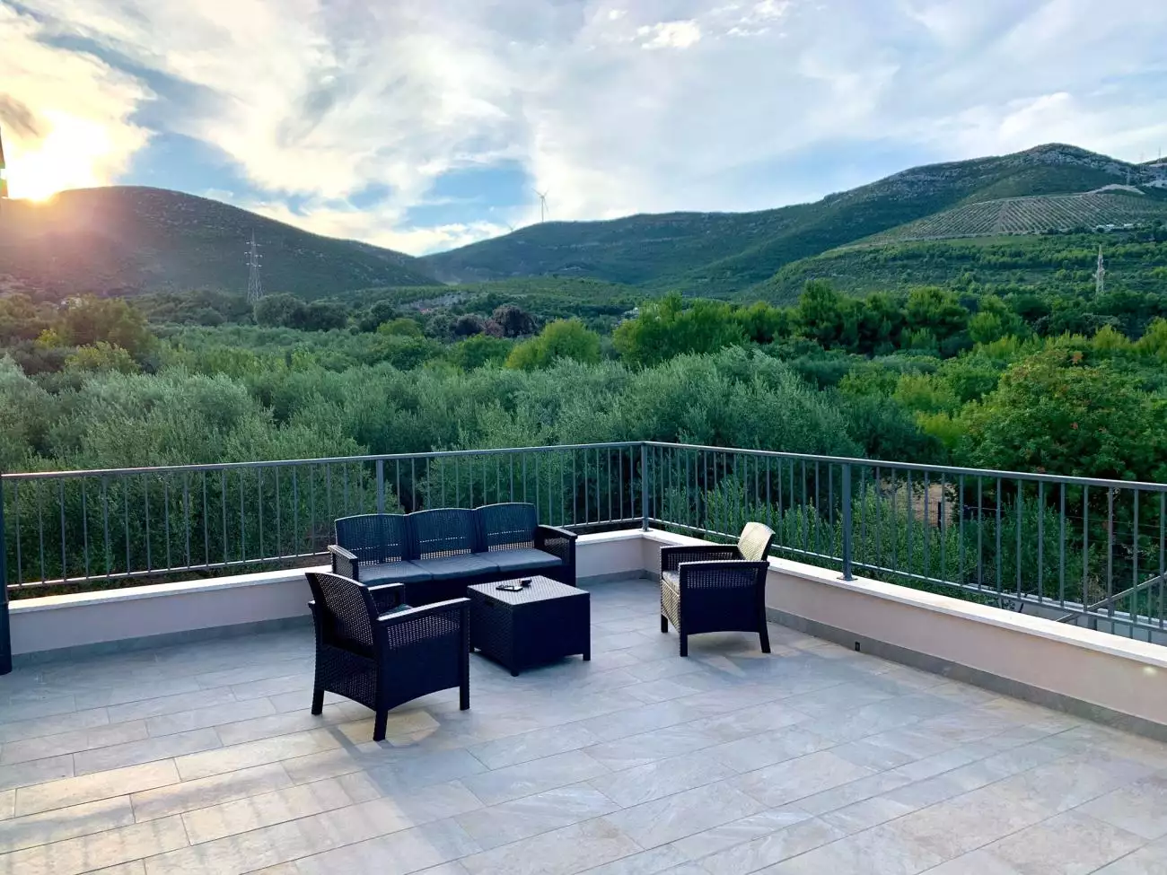 Villa 277m² in Croatia, Kastela. Priced at 1100000€ rent photo-10