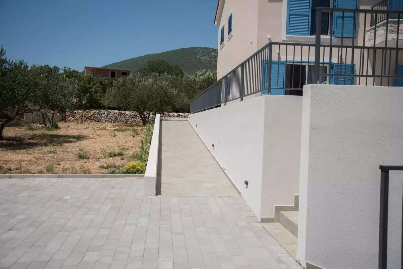Villa 277m² in Croatia, Kastela. Priced at 1100000€ rent photo-15
