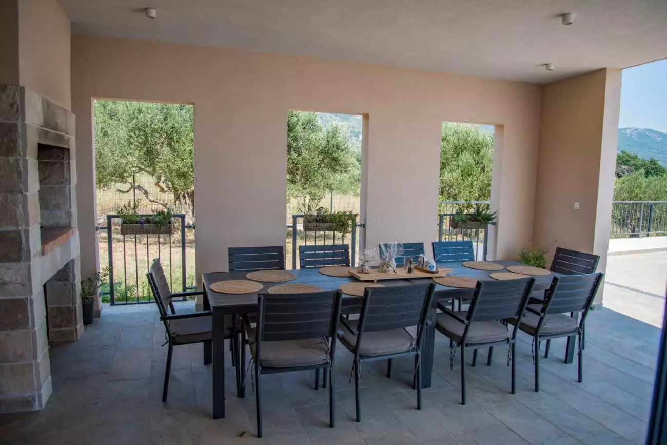 Villa 277m² in Croatia, Kastela. Priced at 1100000€ rent photo-24