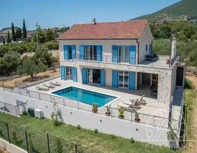 Buy in Croatia for 1100000€