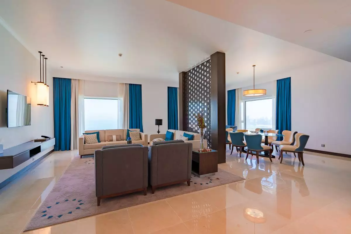 Flat 286m² in UAE, Abu Dhabi. Priced at 1962968€ rent photo-2