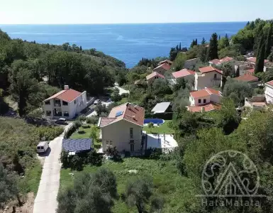 Buy in Montenegro for 240000€