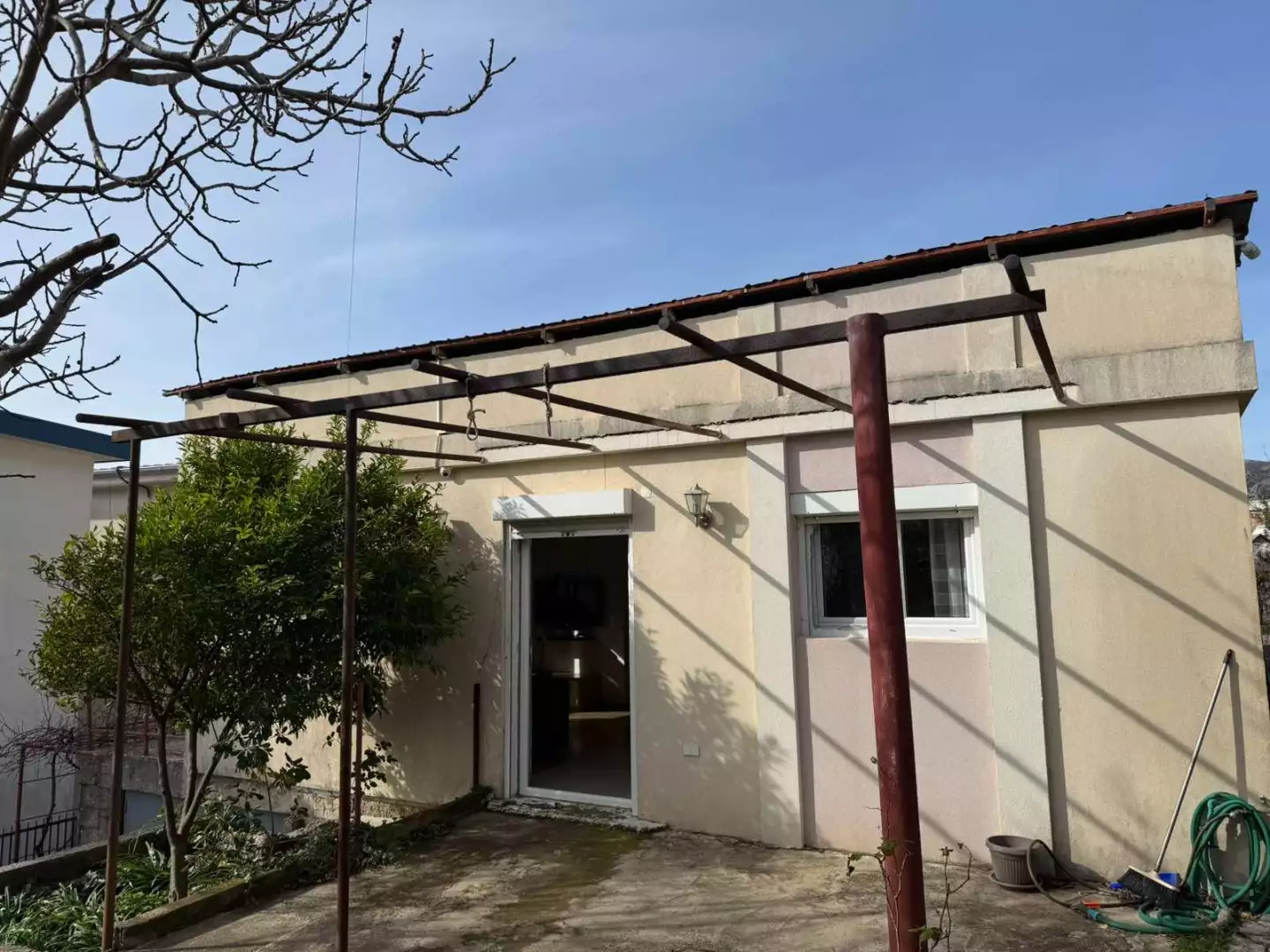 House 87m² in Montenegro, Sutomore. Priced at 75000€ rent photo-3