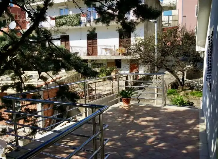 House 180m² in Montenegro, Herceg Novi. Priced at 320000€ rent photo-14