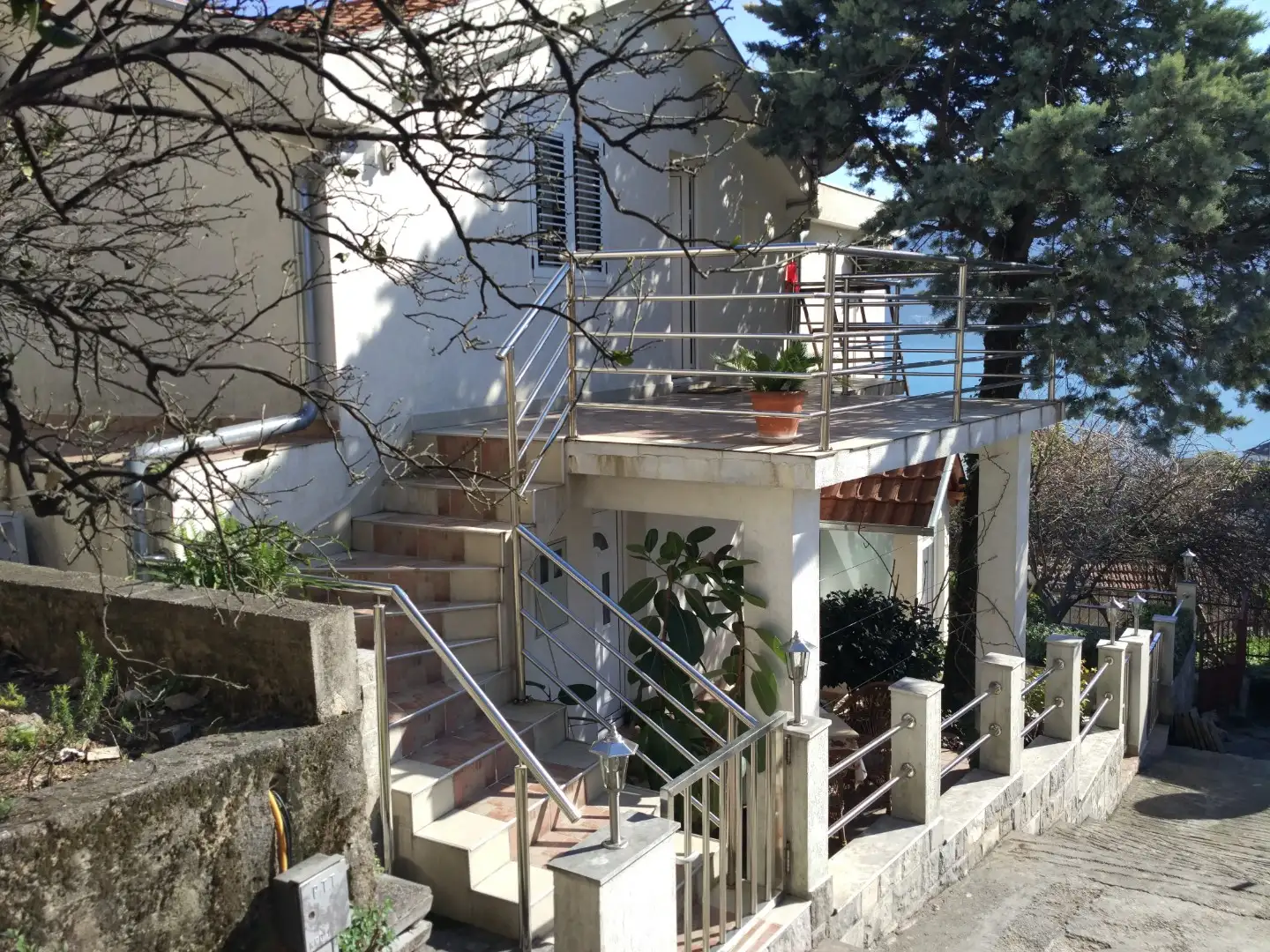 House 180m² in Montenegro, Herceg Novi. Priced at 320000€ rent photo-17