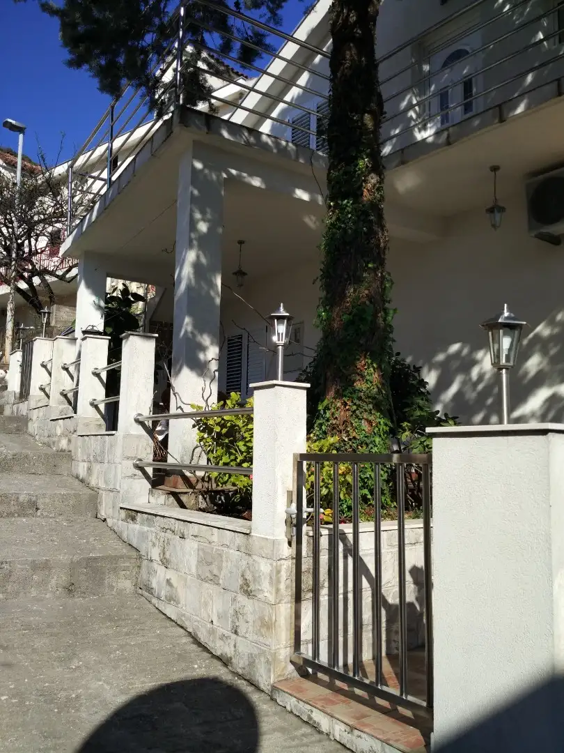 House 180m² in Montenegro, Herceg Novi. Priced at 320000€ rent photo-20