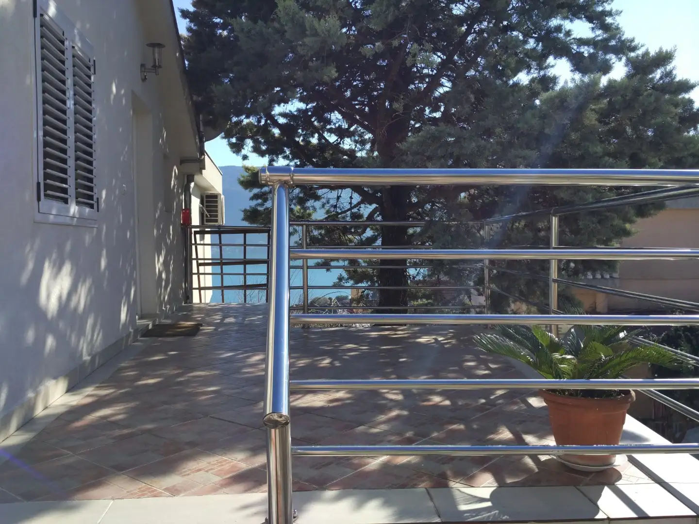 House 180m² in Montenegro, Herceg Novi. Priced at 320000€ rent photo-30