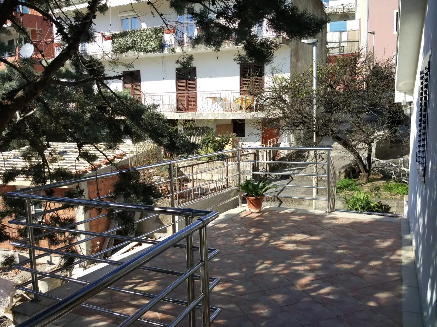 House 180m² in Montenegro, Herceg Novi. Priced at 320000€ rent photo-31