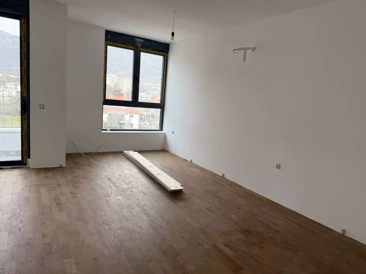 Flat 30m² in Montenegro, Bar. Priced at 95000€ rent photo-3