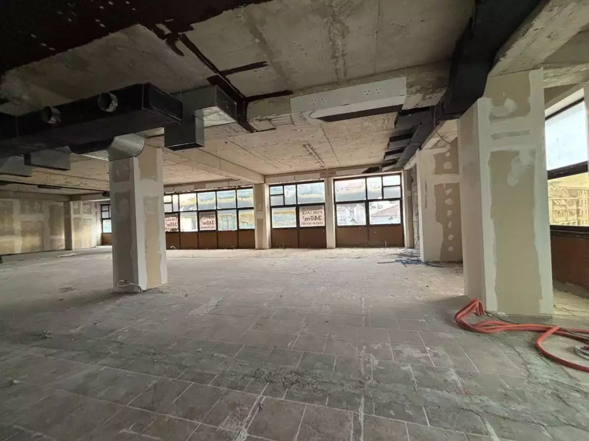 Building 1m² in Montenegro, Tivat. Priced at 1870000€ rent photo-5