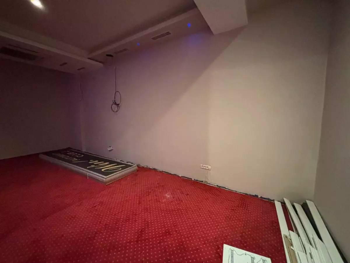 Building 1m² in Montenegro, Tivat. Priced at 1870000€ rent photo-13