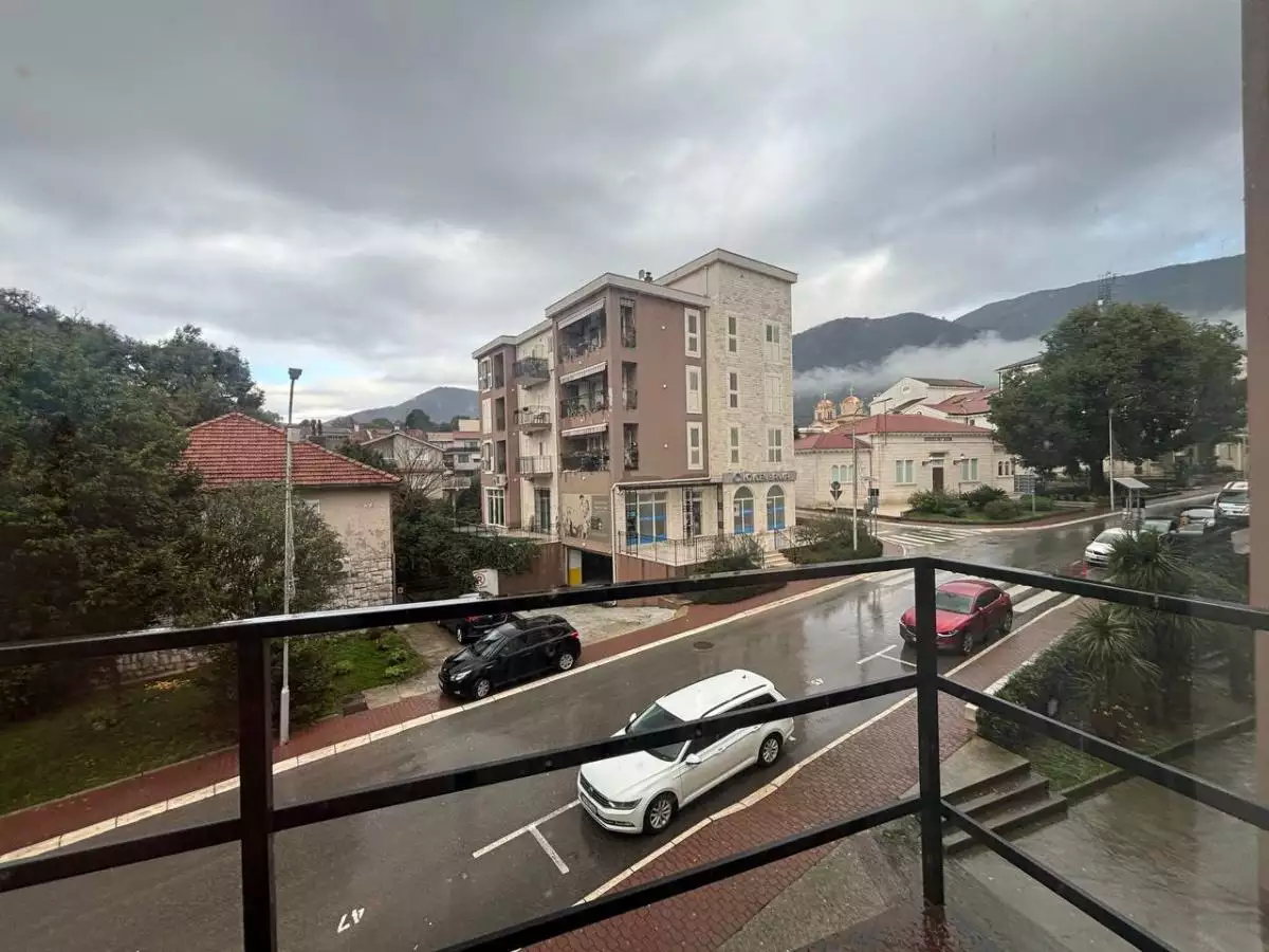Building 1m² in Montenegro, Tivat. Priced at 1870000€ rent photo-15