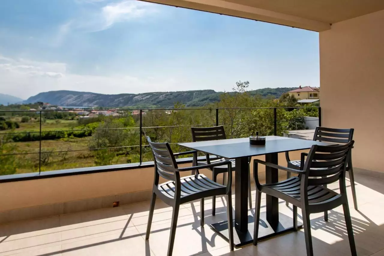 House 394m² in Turkey, Trabzon. Priced at 1260000€ rent photo-9