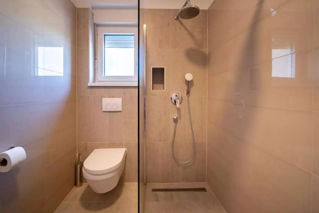 House 394m² in Turkey, Trabzon. Priced at 1260000€ rent photo-32