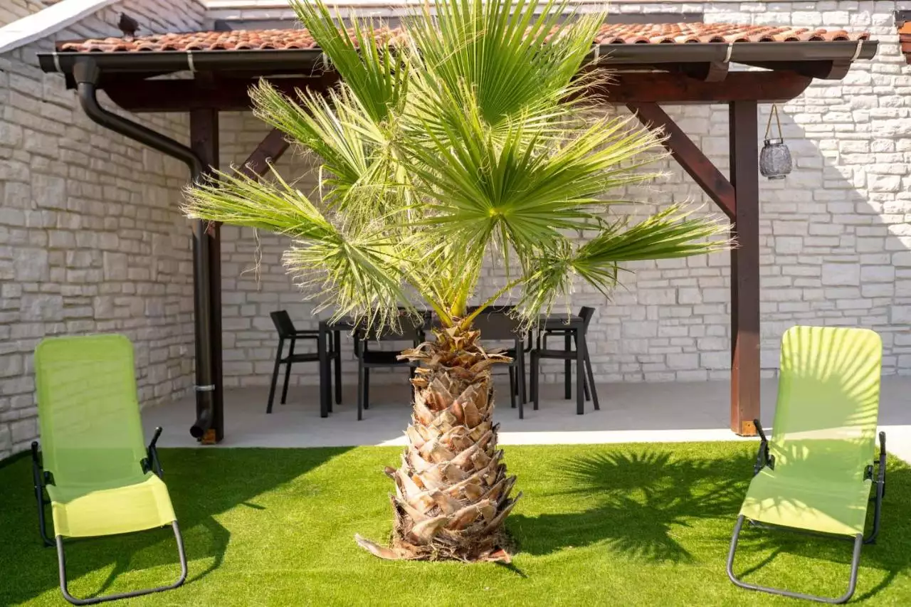 House 394m² in Turkey, Trabzon. Priced at 1260000€ rent photo-40