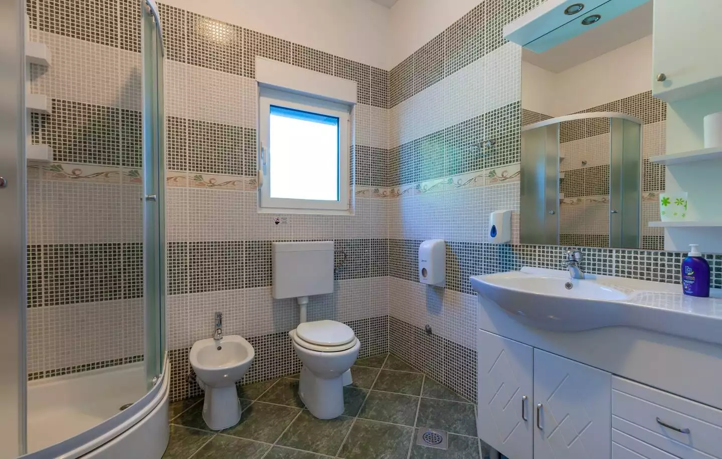 House 490m² in Croatia, Podstrana. Priced at 1300000€ rent photo-23