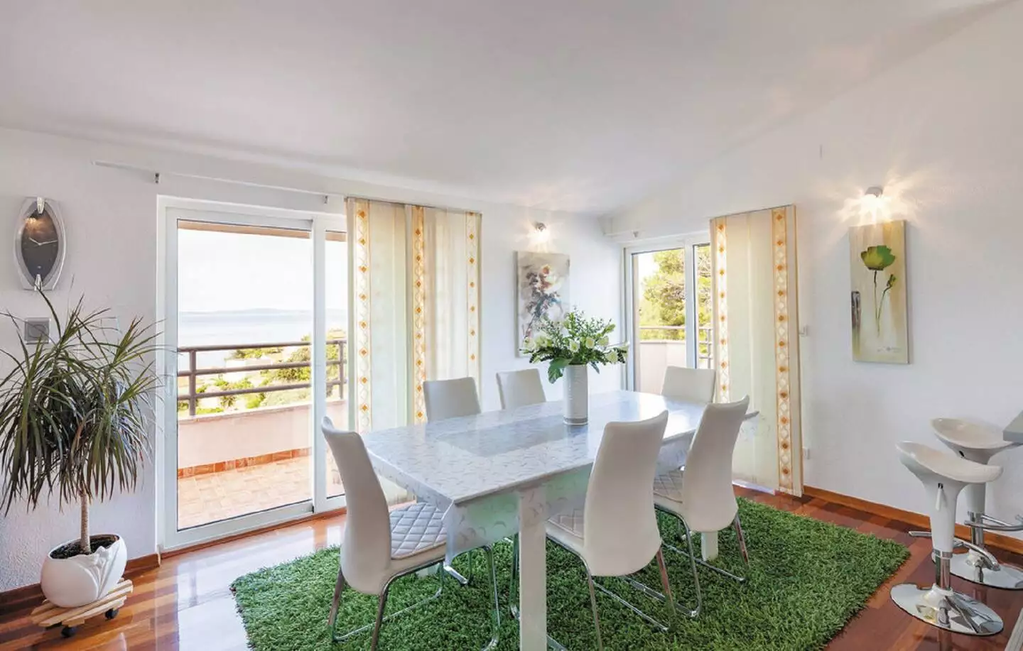 House 490m² in Croatia, Podstrana. Priced at 1300000€ rent photo-24