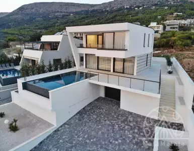 Buy in Croatia for 1899000€