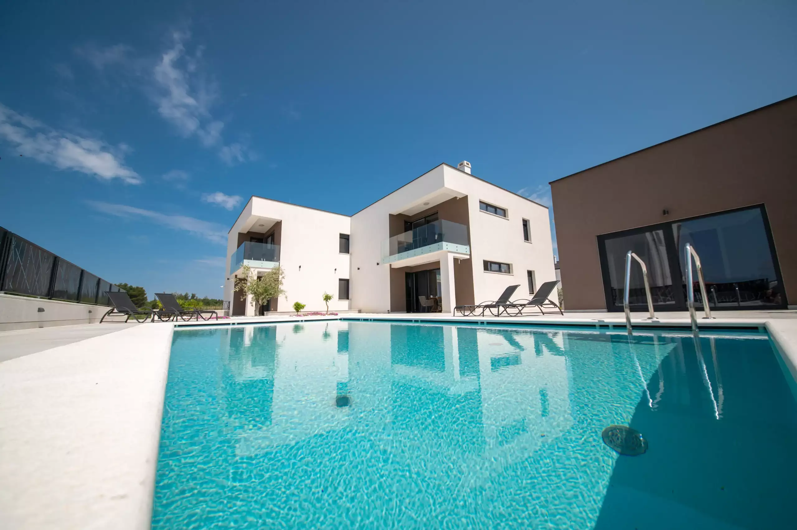 House 396m² in Croatia, Vrsi. Priced at 1250000€ rent photo-5