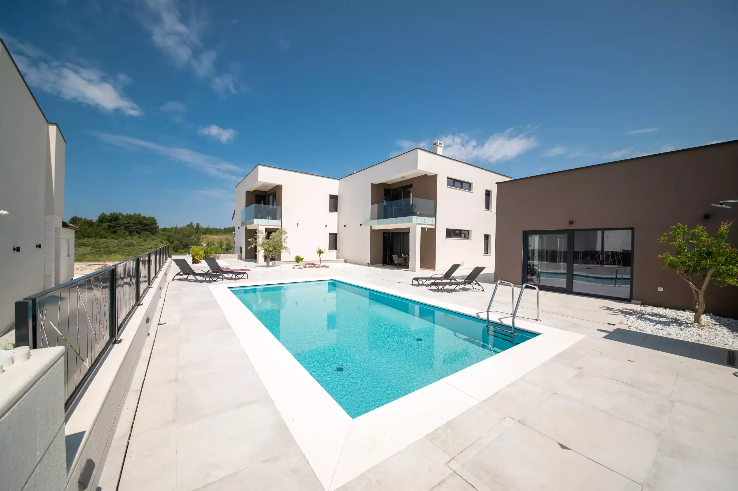 House 396m² in Croatia, Vrsi. Priced at 1250000€ rent photo-6