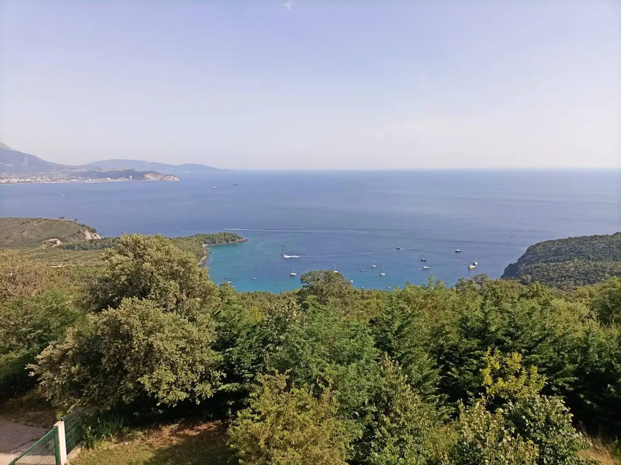 House 450m² in Montenegro, Sutomore. Priced at 465000€ rent photo-4