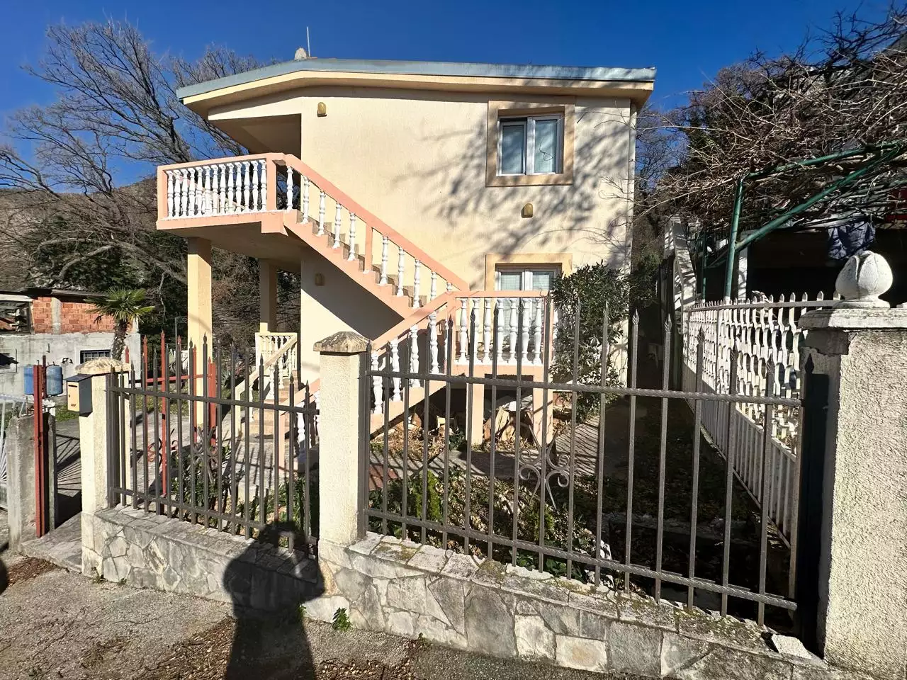 House 146m² in Montenegro, Sutomore. Priced at 165000€ rent photo-20
