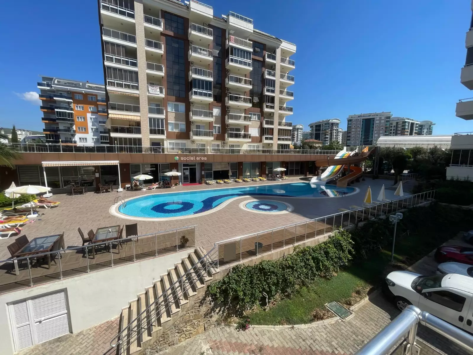 Flat 100m² in Turkey, Avsallar. Priced at 138000€ rent photo-9