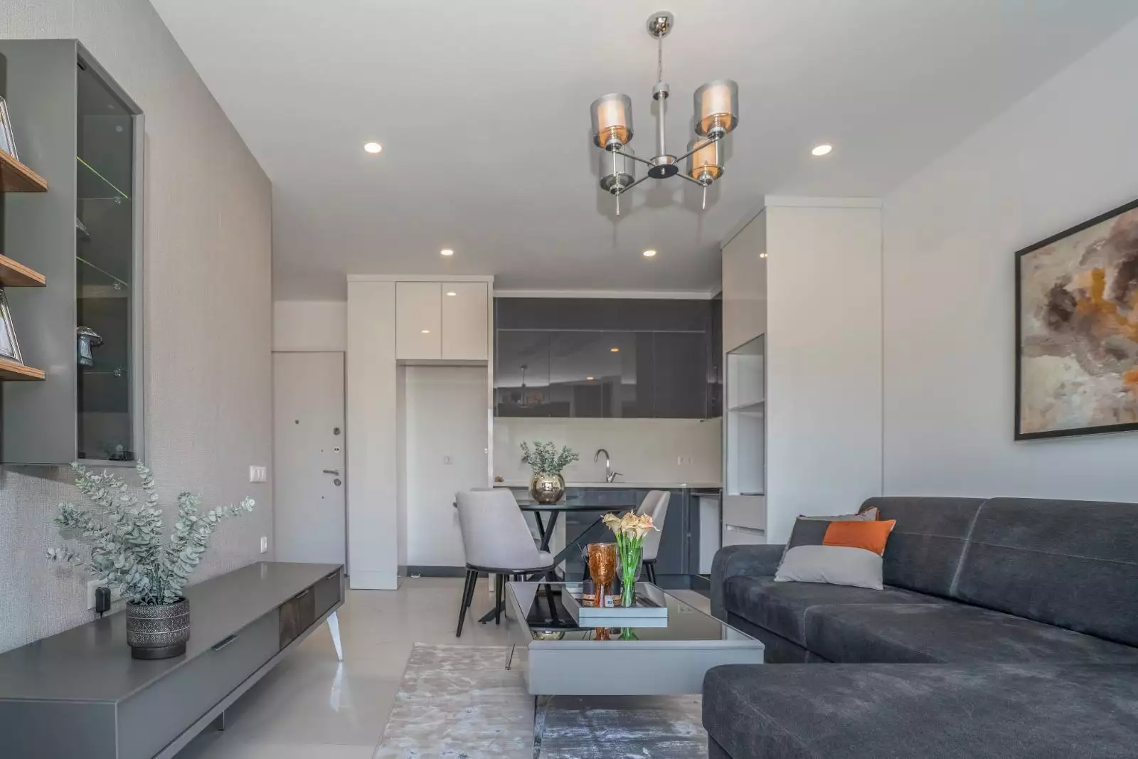 Flat 50m² in Turkey, Kestel. Priced at 99000€ rent photo-2