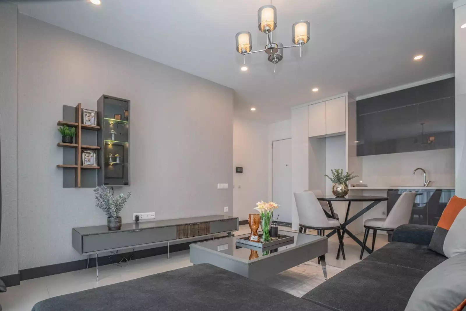 Flat 50m² in Turkey, Kestel. Priced at 99000€ rent photo-3