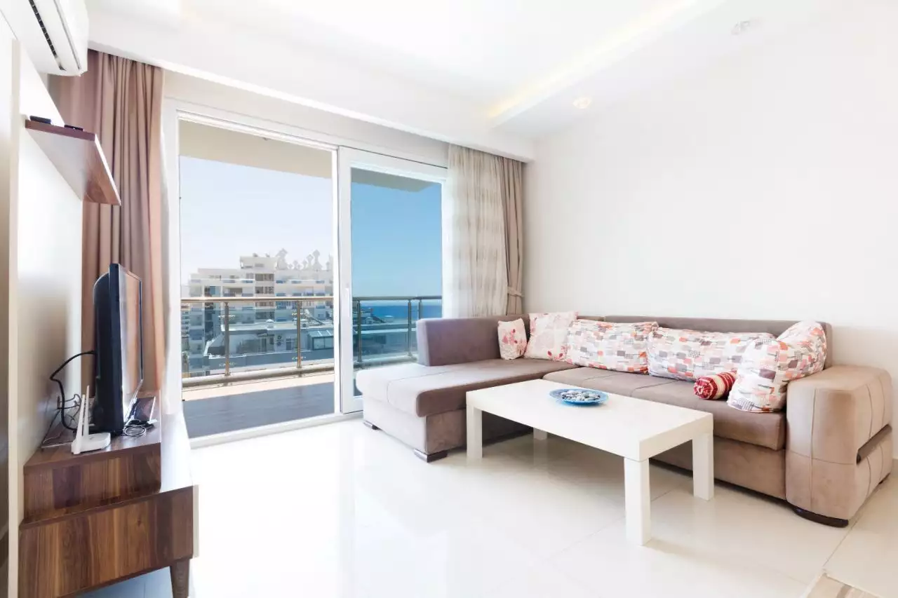 Flat 65m² in Turkey, Mahmutlar. Priced at 153000€ rent photo-2