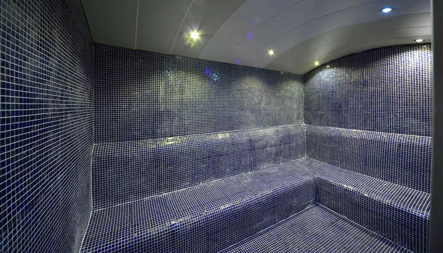 Flat 65m² in Turkey, Mahmutlar. Priced at 153000€ rent photo-27