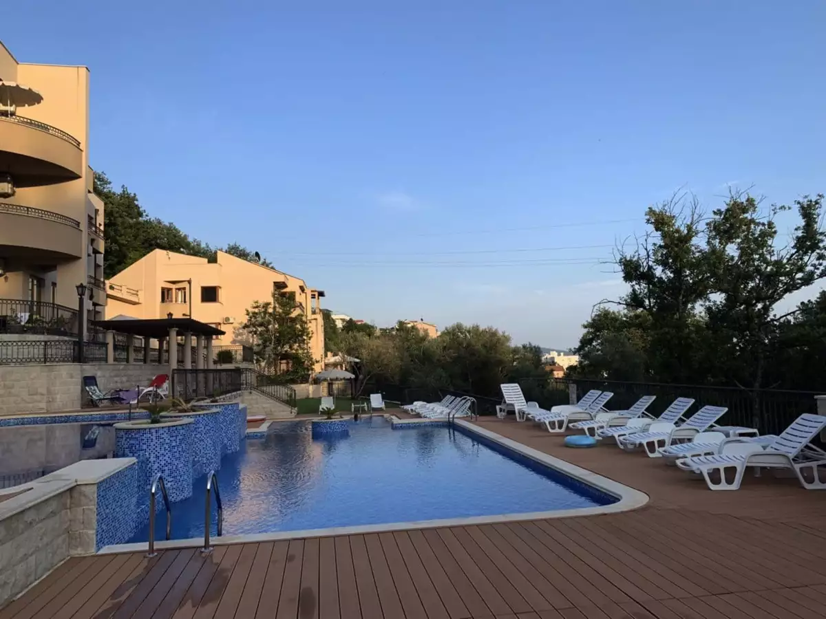 Flat 95m² in Montenegro, Herceg Novi. Priced at 245000€ rent photo-4