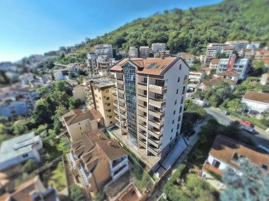 Flat 51m² in Montenegro, Budva. Priced at 172000€ rent photo-7