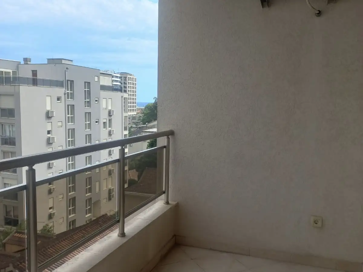 Flat 51m² in Montenegro, Budva. Priced at 172000€ rent photo-9