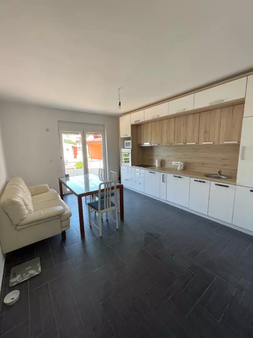 Flat 106m² in Montenegro, Bar. Priced at 145000€ rent photo-9