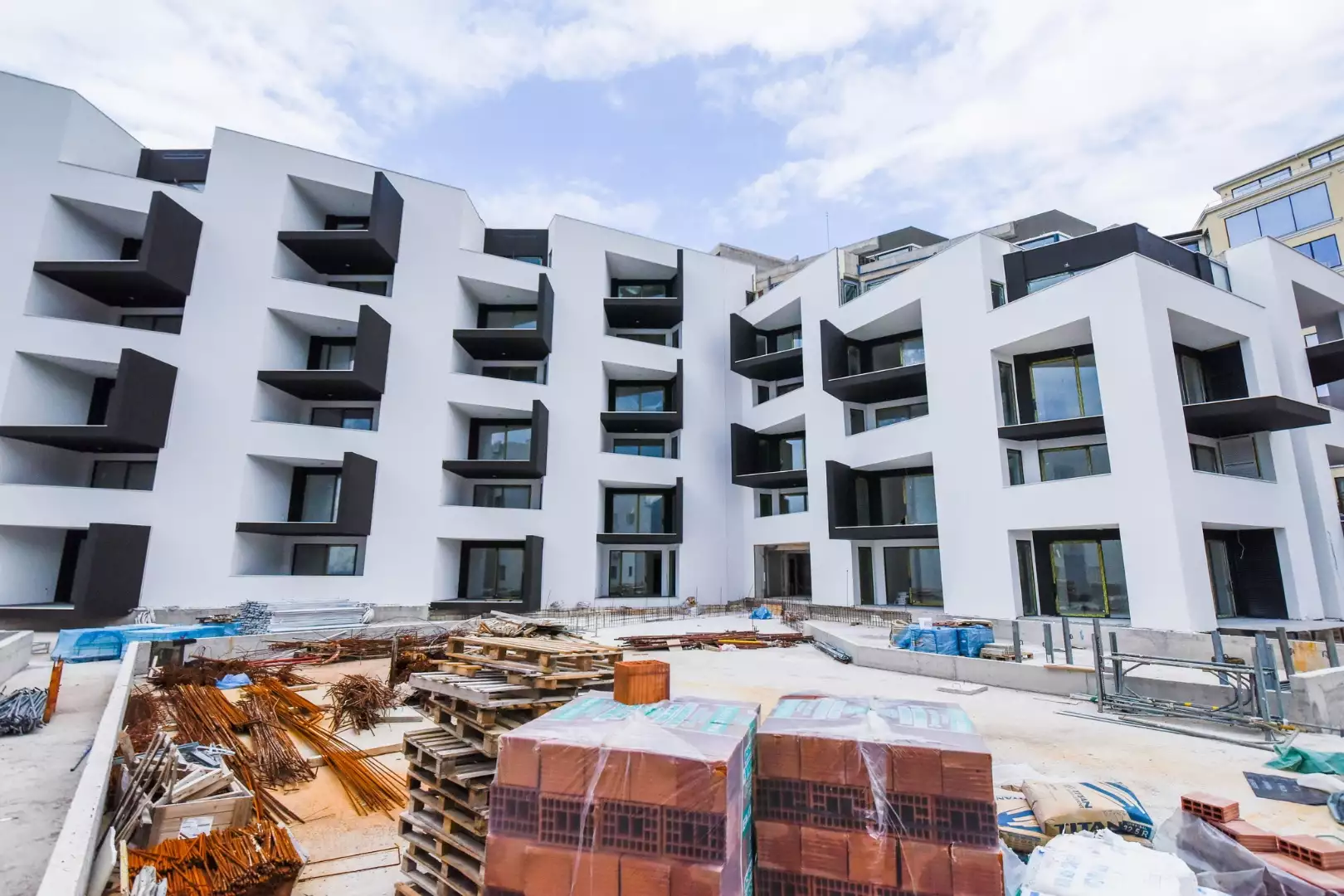 Flat 53m² in Montenegro, Becici. Priced at 155844€ rent photo-45