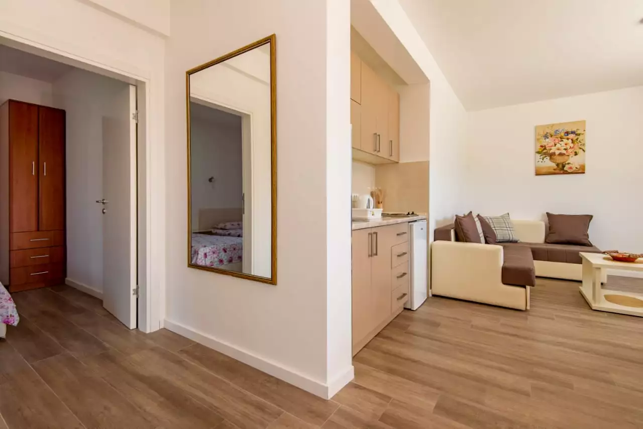 Flat 60m² in Montenegro, Dobra Voda. Priced at 110000€ rent photo-3