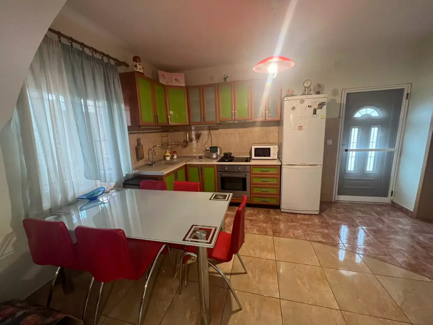 House 200m² in Montenegro, Sutomore. Priced at 180000€ rent photo-9
