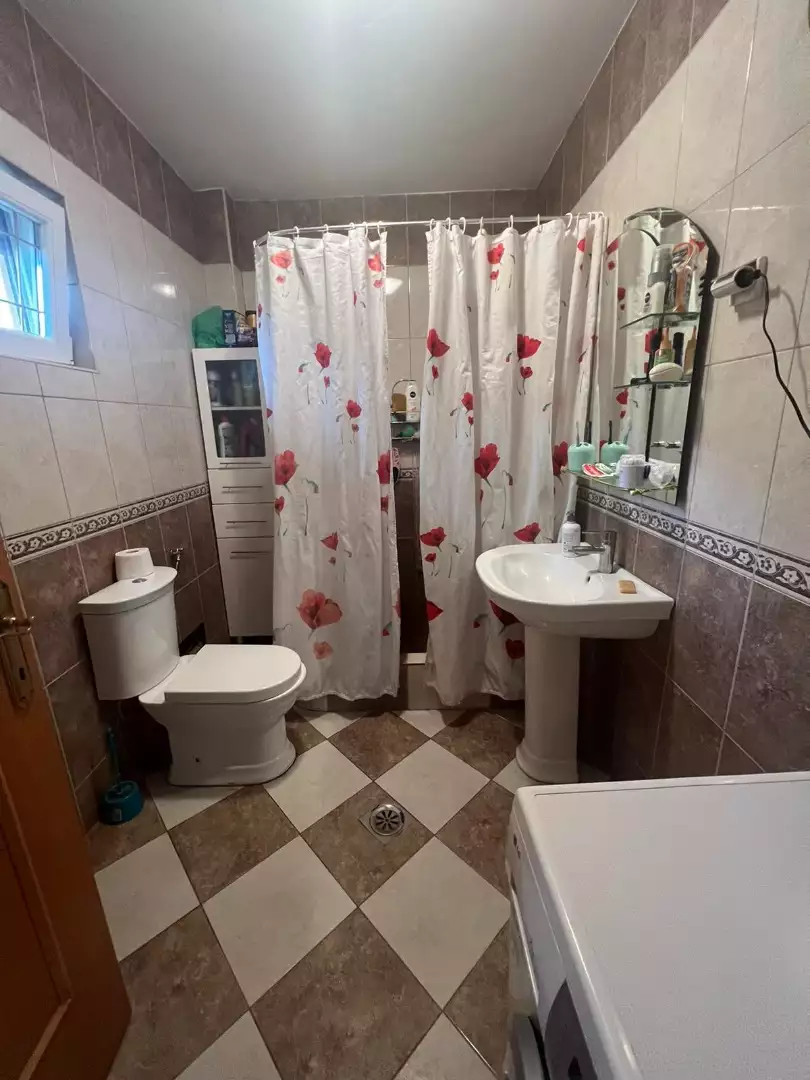 House 200m² in Montenegro, Sutomore. Priced at 180000€ rent photo-10