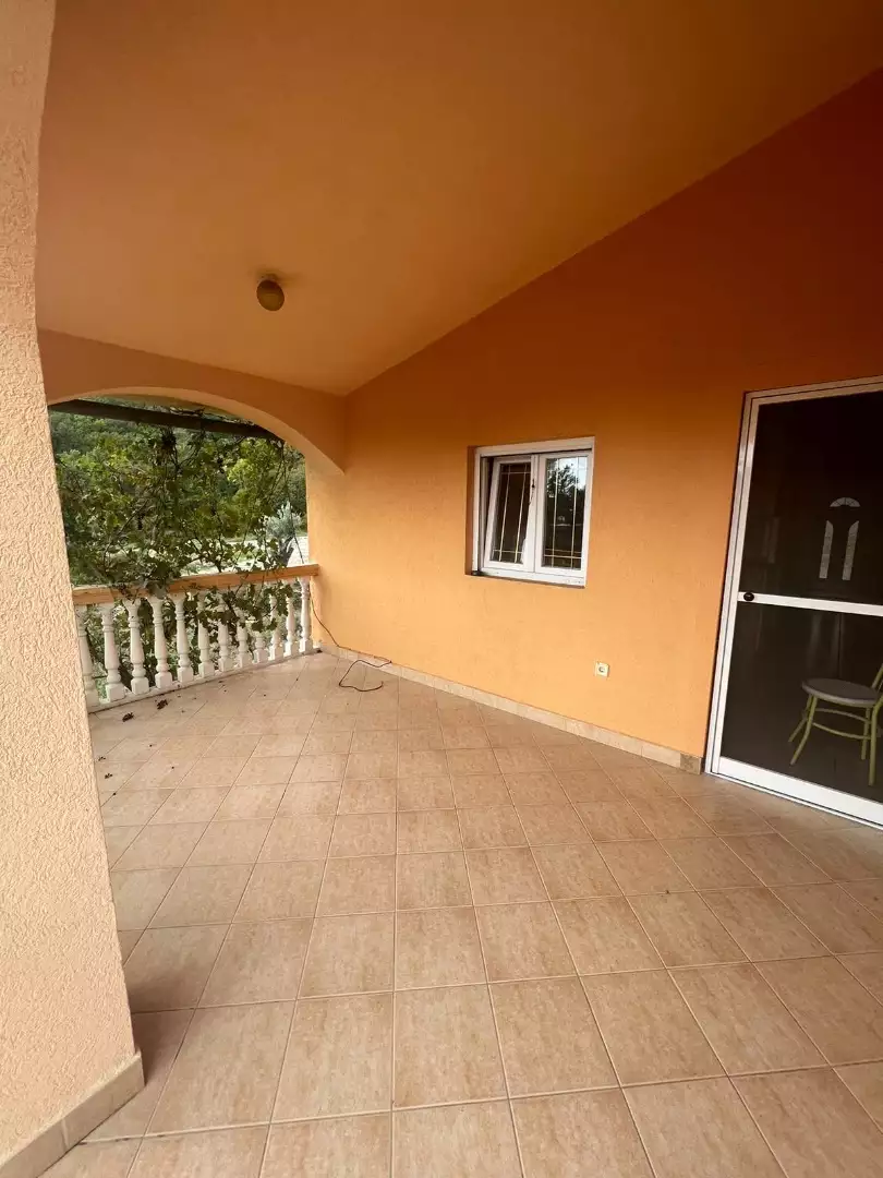House 200m² in Montenegro, Sutomore. Priced at 180000€ rent photo-15