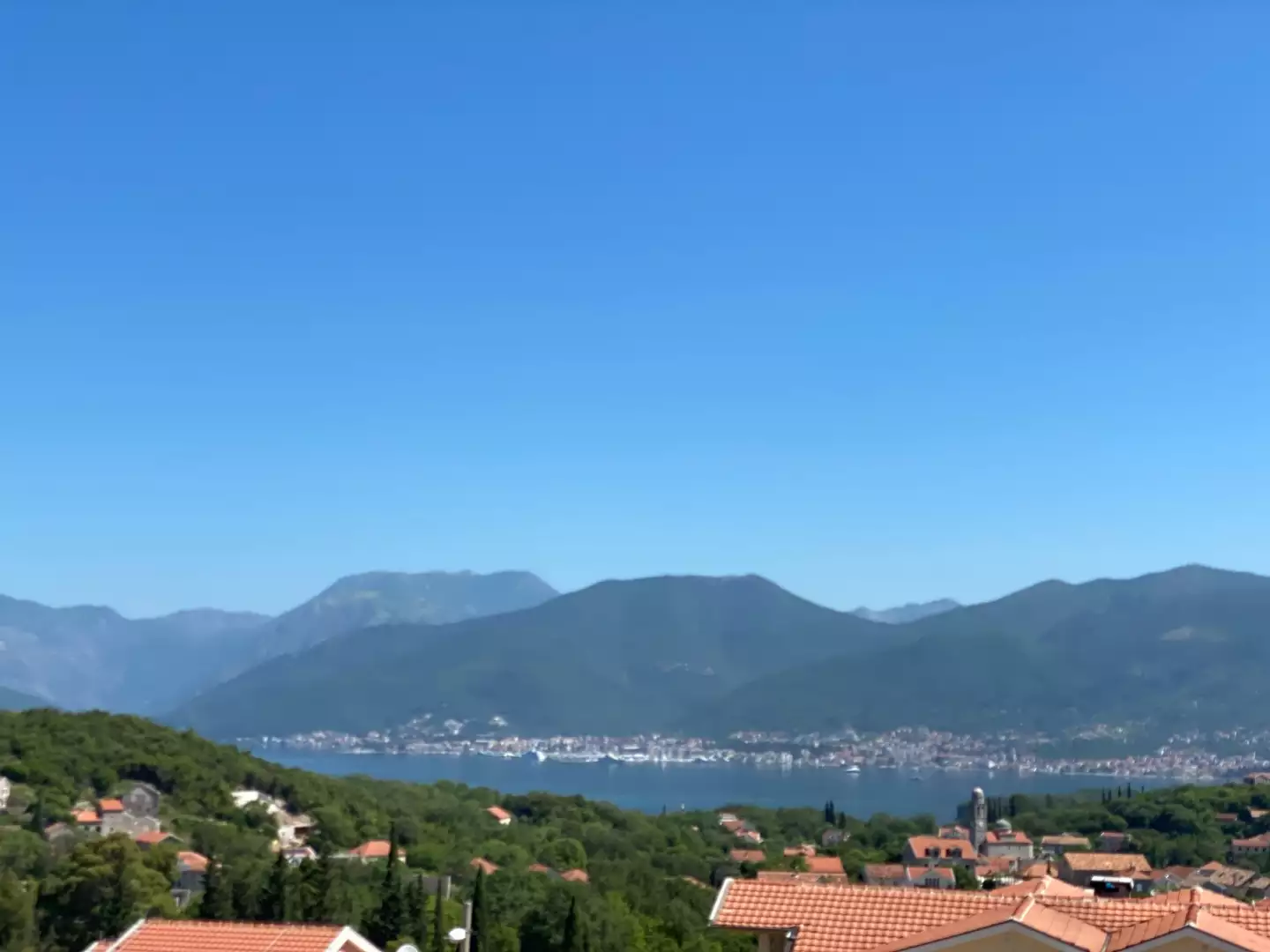 House 160m² in Montenegro, Tivat. Priced at 350000€ rent photo-7