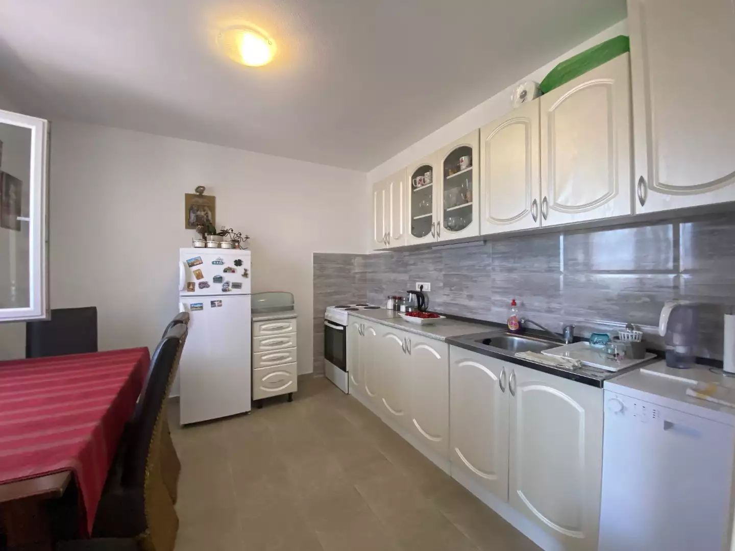 House 160m² in Montenegro, Tivat. Priced at 350000€ rent photo-14
