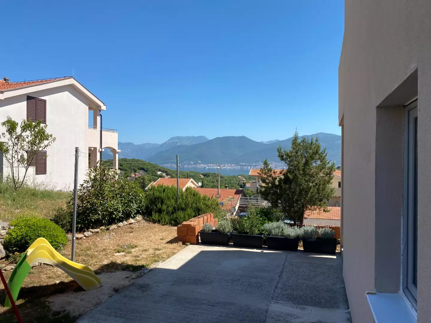 House 160m² in Montenegro, Tivat. Priced at 350000€ rent photo-30