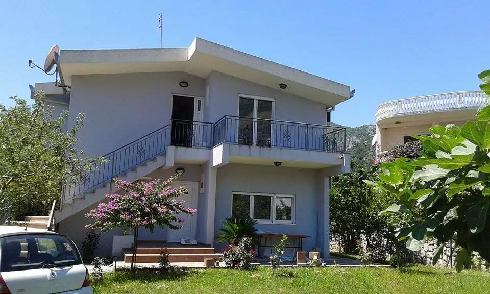 Hotels 252m² in Montenegro, Sutomore. Priced at 299000€ rent photo-1
