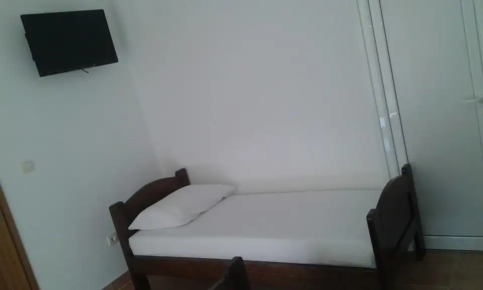 Hotels 252m² in Montenegro, Sutomore. Priced at 299000€ rent photo-3