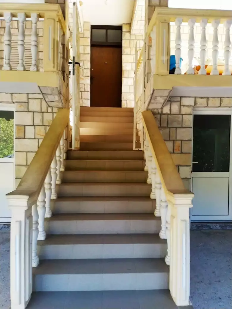Hotels 240m² in Montenegro, Can. Priced at 230000€ rent photo-5