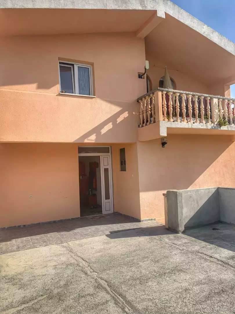 House 240m² in Montenegro, Bar. Priced at 275000€ rent photo-6