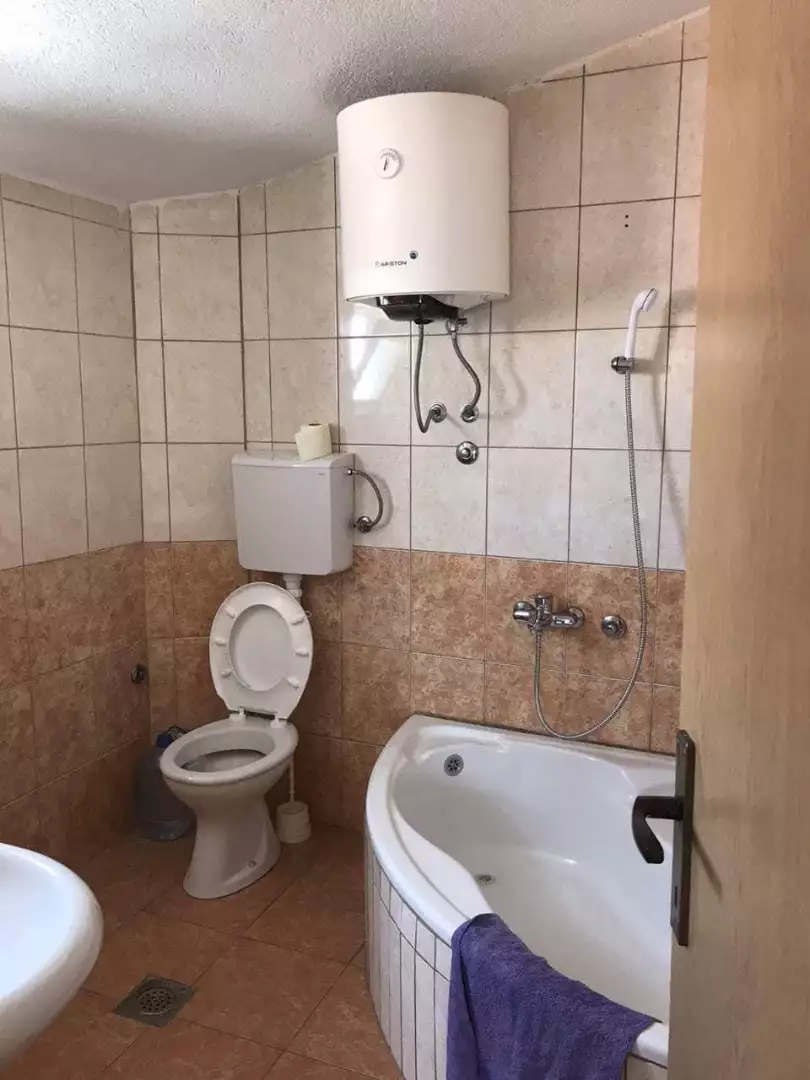 House 194m² in Montenegro, Bar. Priced at 210000€ rent photo-8