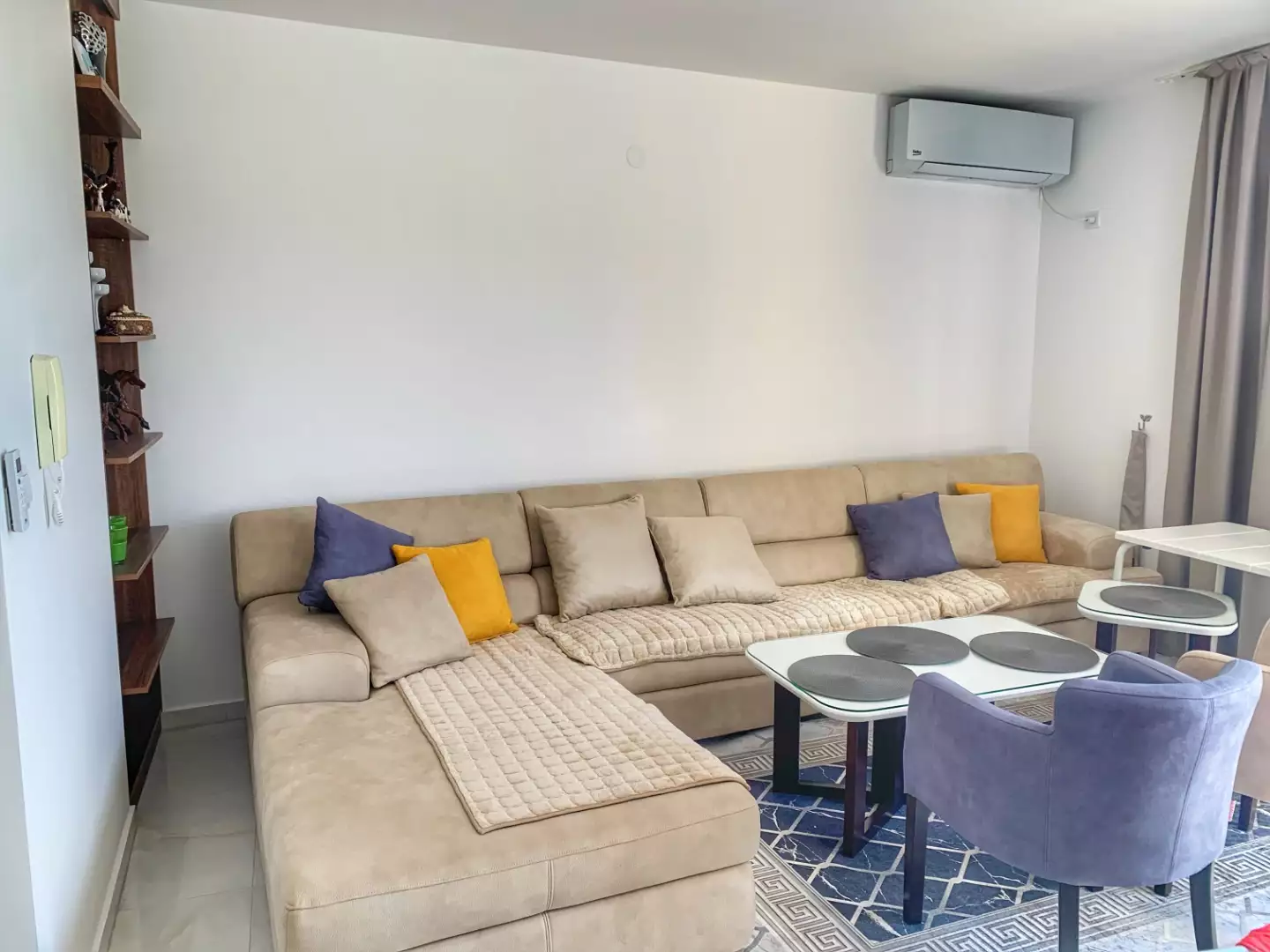 House 670m² in Montenegro, Bar. Priced at 920000€ rent photo-3
