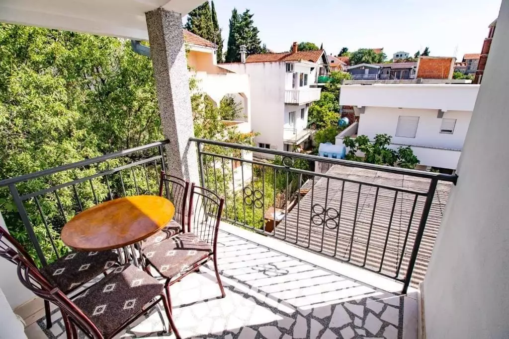 Hotels 340m² in Montenegro, Dobra Voda. Priced at 300000€ rent photo-6